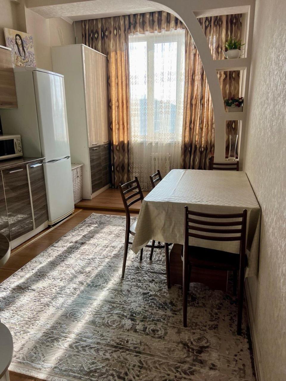 Promenade Bishkek公寓 外观 照片